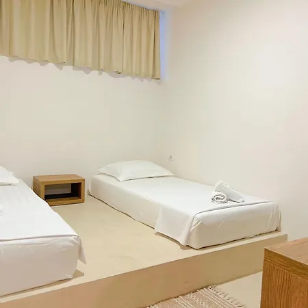 Exclusive Offer - Cave By The Sea *