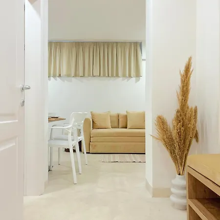 Exclusive Offer - Cave By The Sea *