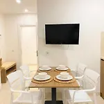 Apartment Exclusive Offer - Cave By The Sea