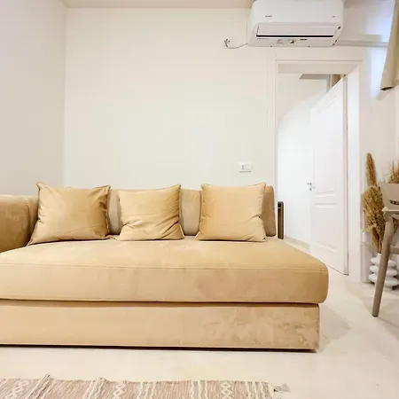 Apartment Cave By The Sea Durres